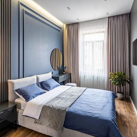Куліша 12 Lägenhet Lviv Exteriör bild