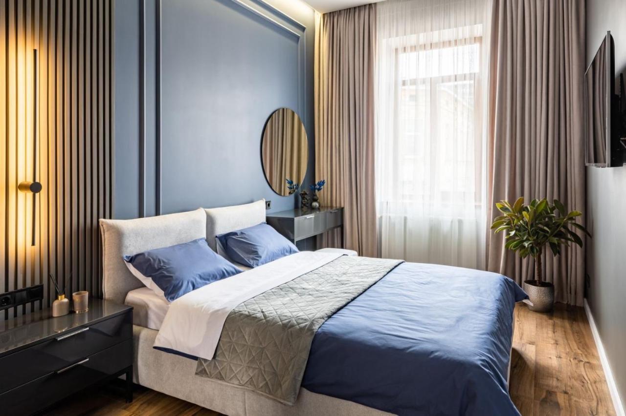 Куліша 12 Lägenhet Lviv Exteriör bild